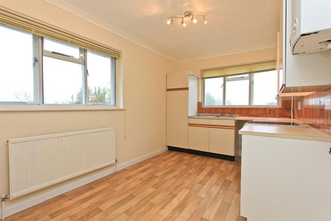 Flat to rent in Fitzroy Road, Tankerton, Whitstable