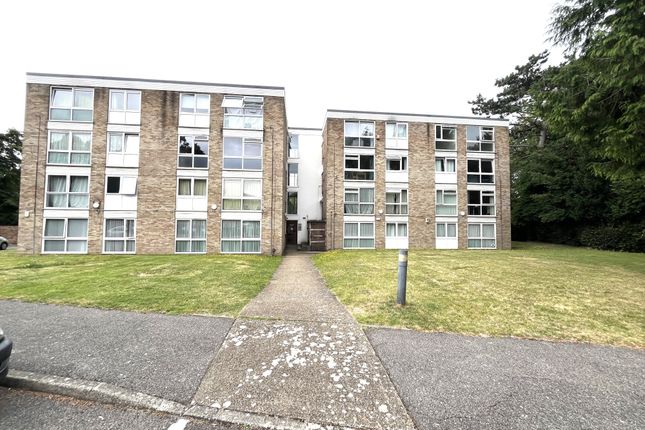 Urquhart Court, Beckenham photo 5