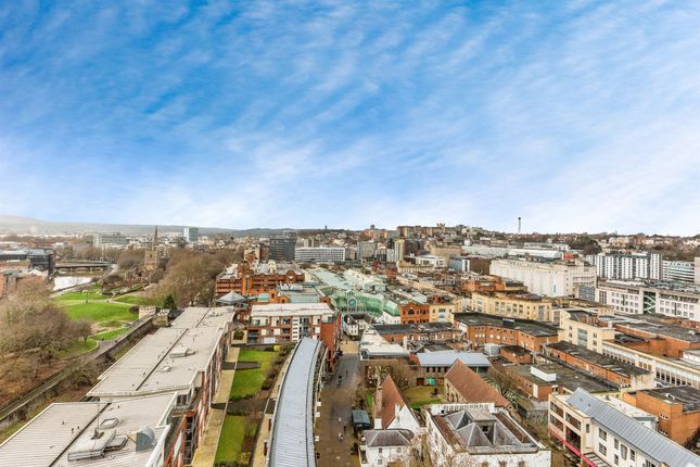 Flat 1115, Eclipse, Broad Weir, Bristol photo 2