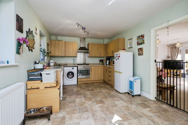 3, Malthouse Way, Hailsham photo 4