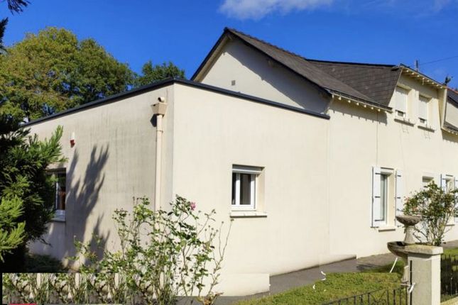 Property for sale in Erbray, Pays-De-La-Loire, 44110, France