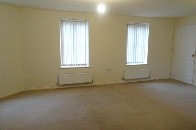 57, Harris Croft, Shrewsbury photo 3