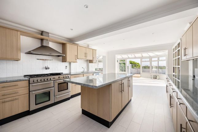 Old Fort Road, 156-029.Jpg