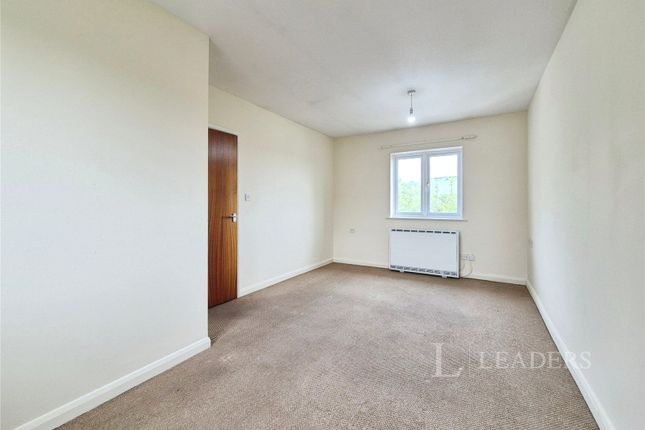 10, King Henry Court, Chelmsford photo 2