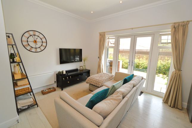 1 Connaught House, 12 London Road, Bagshot photo 3