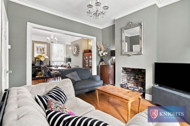 16, Chester Road, London photo 4