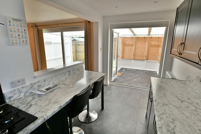 46, Mimosa Avenue, Wimborne photo 4