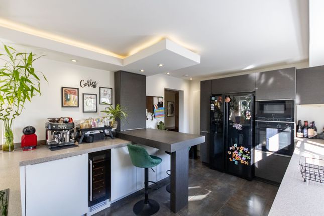 Apartment 14 Cavendish Court, Oakhill Close, Harborne photo 4