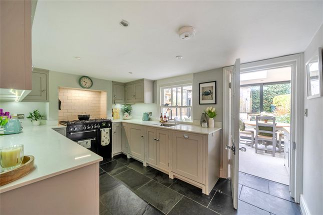 Press Gang Cottage, 10, Bath Road, Hampshire photo 4