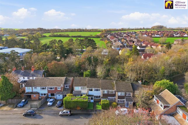 83, Fairfield, Buntingford photo 4