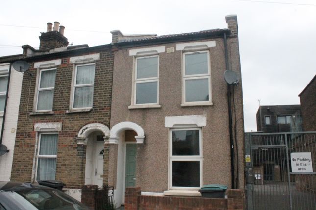 End terrace house to rent in Reform Row, London