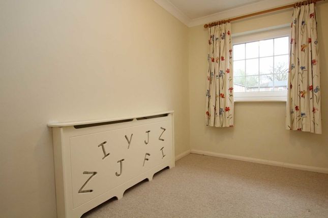 Property to rent in Heatherdale Close, Kingston Upon Thames