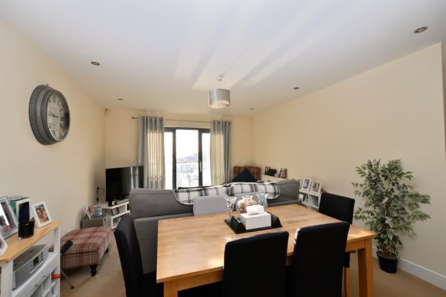 10 Valencay, West Quay, Newhaven photo 3