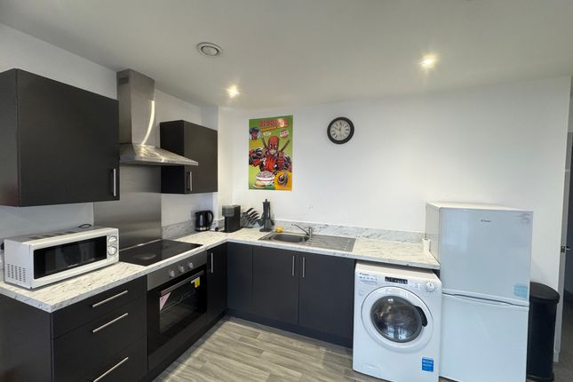 Flat 405, Brierley Hill photo 2