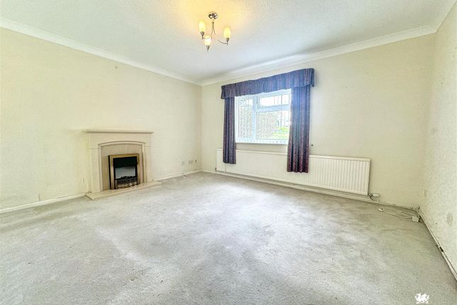 14, Lowless Close, Pembroke photo 4