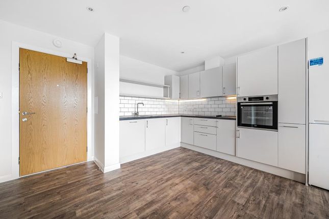 Property to rent in Dartmouth Avenue, Woking