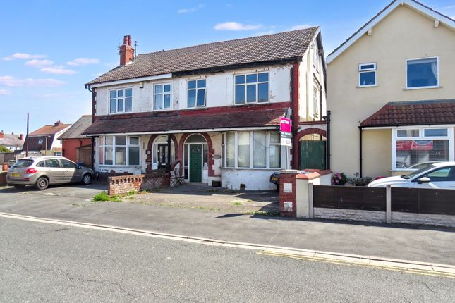 4-bed house on 85, Beach Road, Thornton-Cleveleys, £75,000