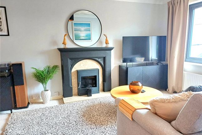 30, Limetree Way, Porthcawl photo 5