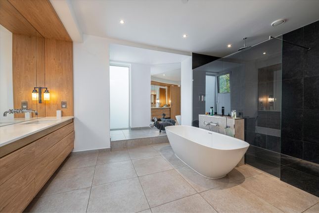 Town house for sale in Homebush Terrace, London