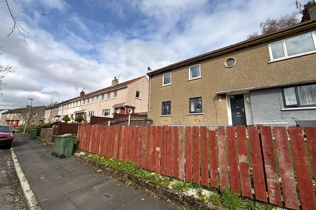 3-bed flat on 29, Hillside Road, Paisley, £69,000