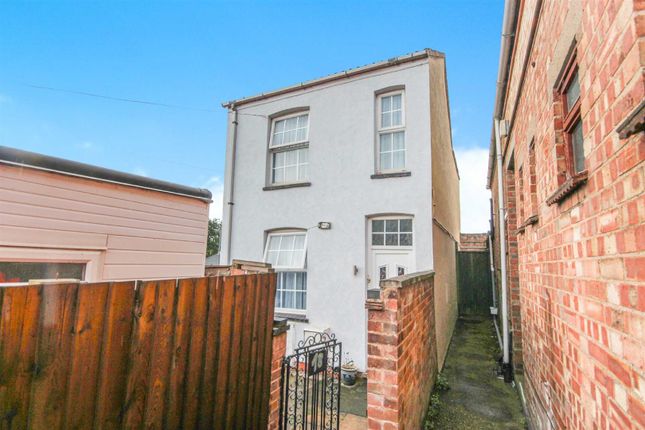 Thumbnail Detached house for sale in Fitzwilliam Street, Rushden