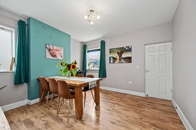 2, Stephen Street, Rugby photo 4