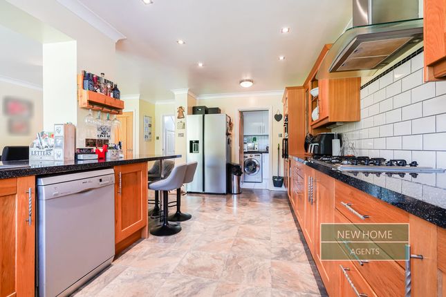 5, Dingle Close, Macclesfield photo 2