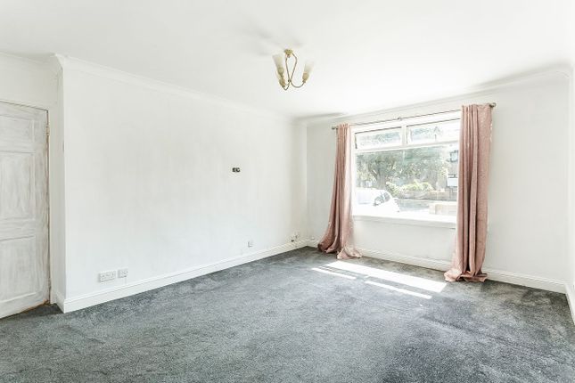 86a, Kemnay Gardens, Dundee photo 3