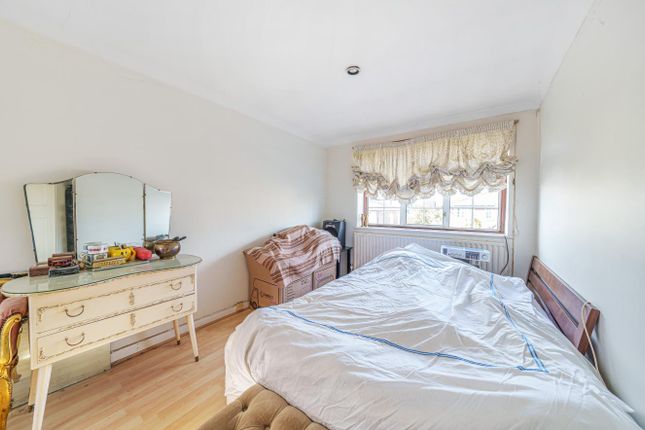 Semi-detached house for sale in Cherrywood Close, Kingston Upon Thames