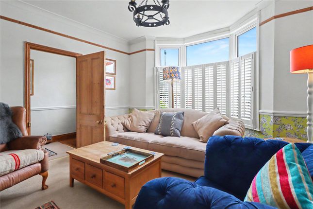35, Fairfield Road, West Sussex photo 3