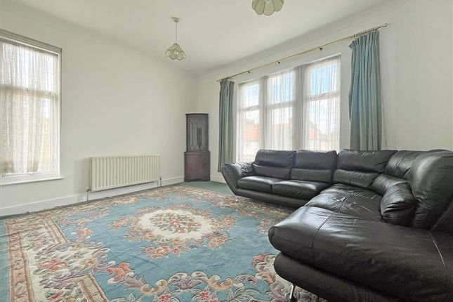 75A, Lower Richmond Road, London photo 3