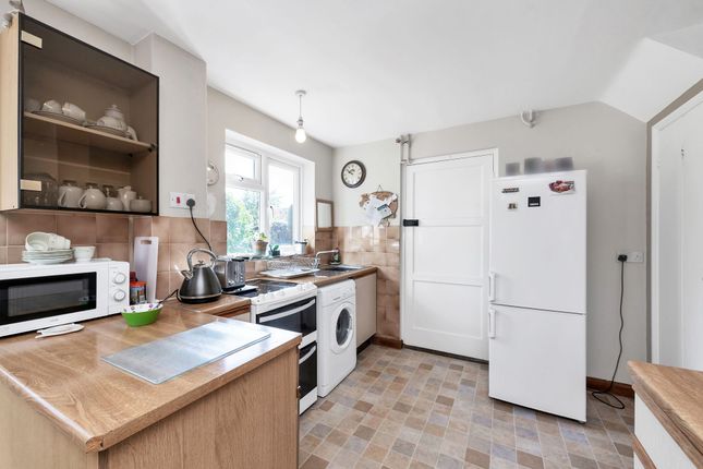 11 Medcalfe Way, Royston photo 4