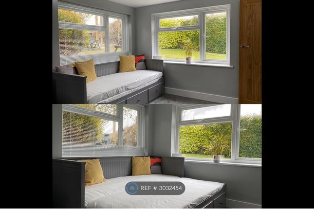 Bedroom Bungalow, Lyminge, Folkestone photo 5