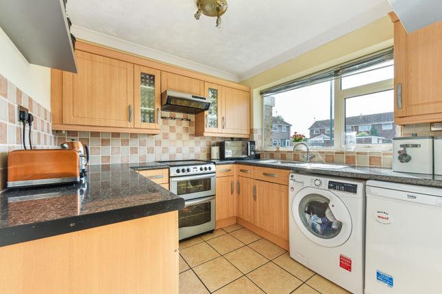 22, Findon Drive, Felpham photo 2