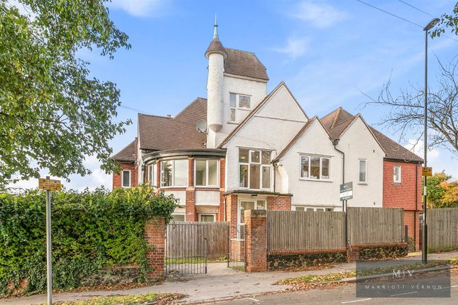 Flat 1 Porchester House MV-11.Jpg