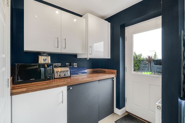 137, Heatherfields Crescent, Rossington photo 4