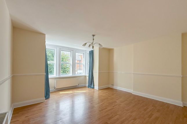 4 Solent Court, 4, Crabton Close Road, Bournemouth photo 3