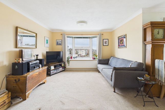 Corville Court, 29,Flat 16, Shelley Road, Worthing photo 4