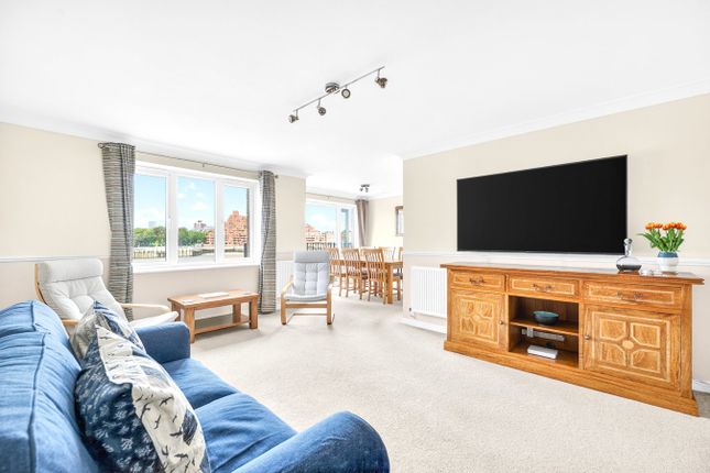 Apartment 16, Bellamys Court, London photo 2