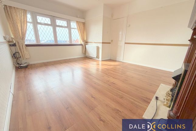 32, Alderney Crescent, Stoke on Trent photo 4
