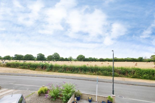 8, Lancar Close, York photo 2
