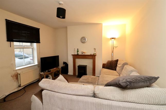 49, Westgate, North Cave photo 2