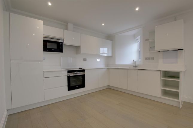 3, The Croft, 191 Whitehall Road, Woodford Green photo 4