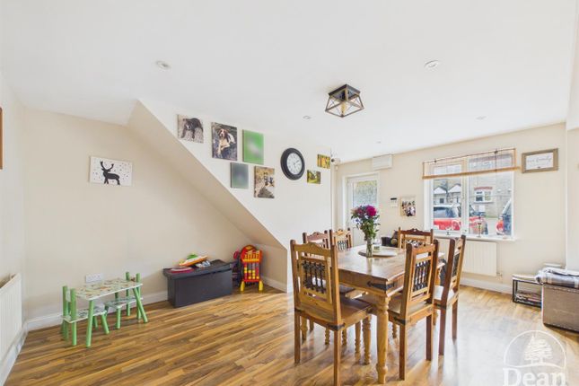 7, Chestnut Close, Coleford photo 4