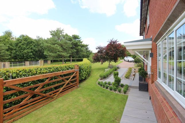Detached house for sale in Wychwood Park, Weston