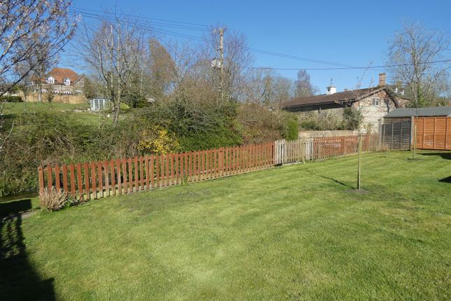 2 Church Close, Shaftesbury photo 3