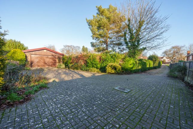 Detached bungalow for sale in Kimbolton Road, Bedford