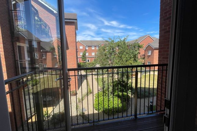 17 Oakhill Place, High View, Bedford photo 2
