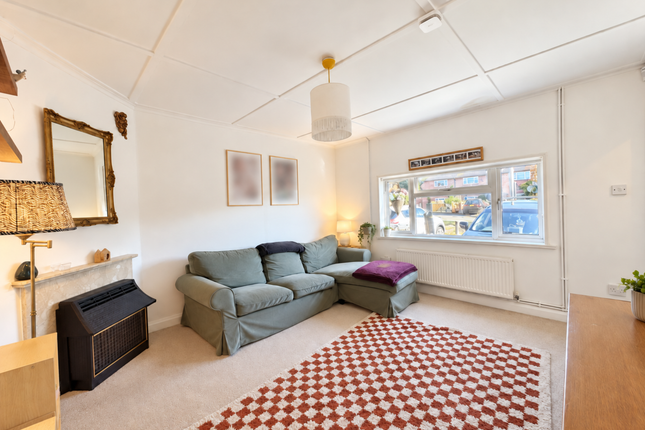 7 Lenthay Close, Sherborne photo 3