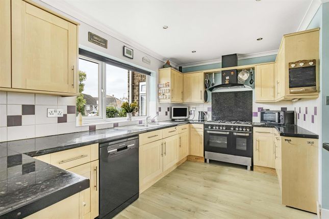 10, Wheatsheaf Way, Linton photo 2